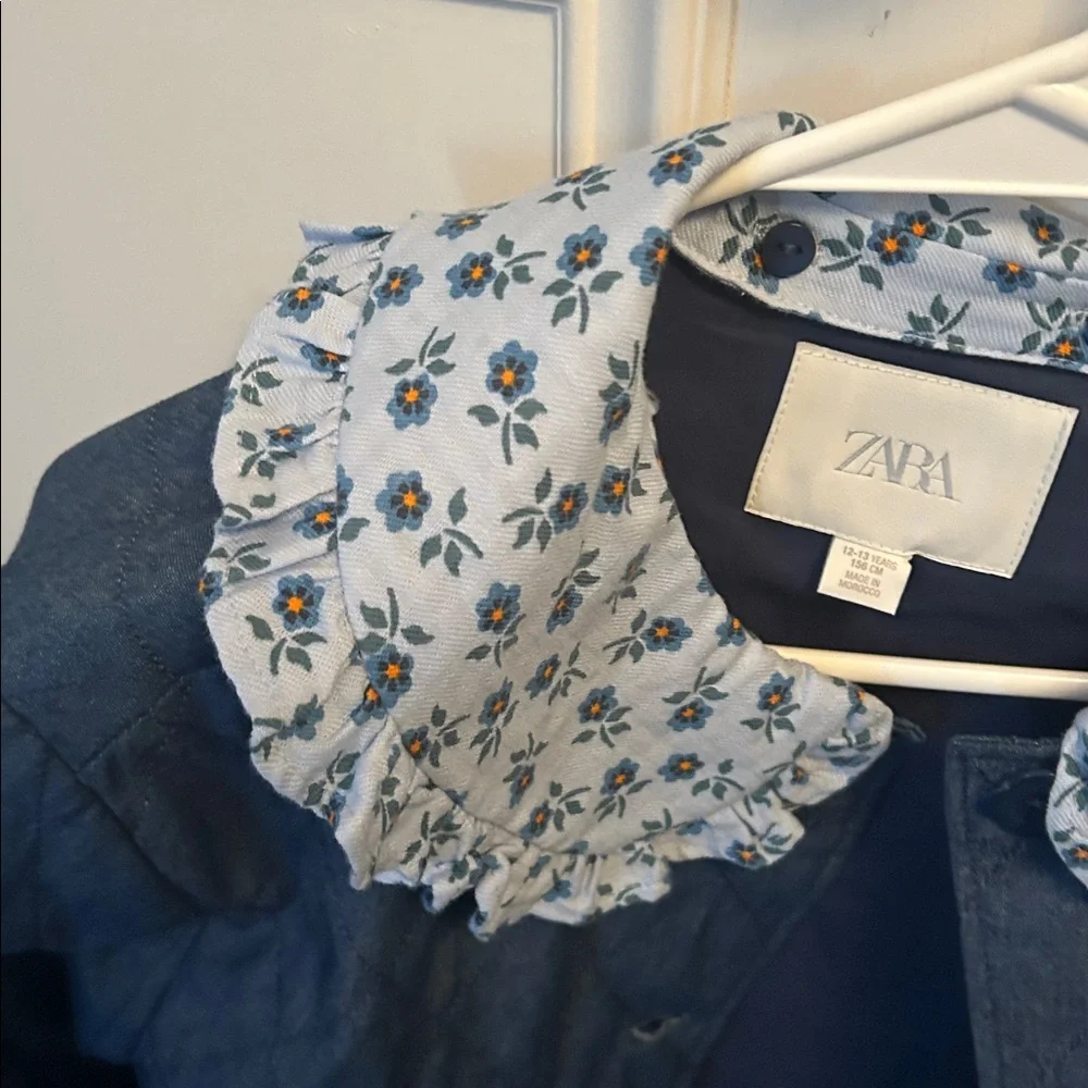 Zara kids Navy Quilted Jacket with Floral Trim size 12